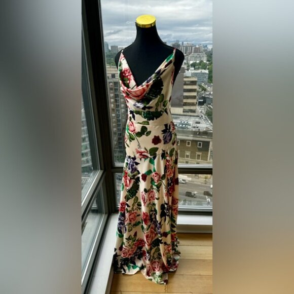 🆕 BRONX & BANCO 🧿 NWOT Leo Floral Print Maxi Gown - Size XS / US 2 - Picture 6 of 16